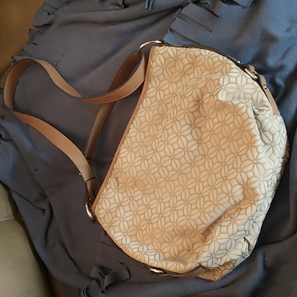 Rosetti 🌹ECU Embroidered Canvas Crossbody / Shoulder Bag - Picture 3 of 12